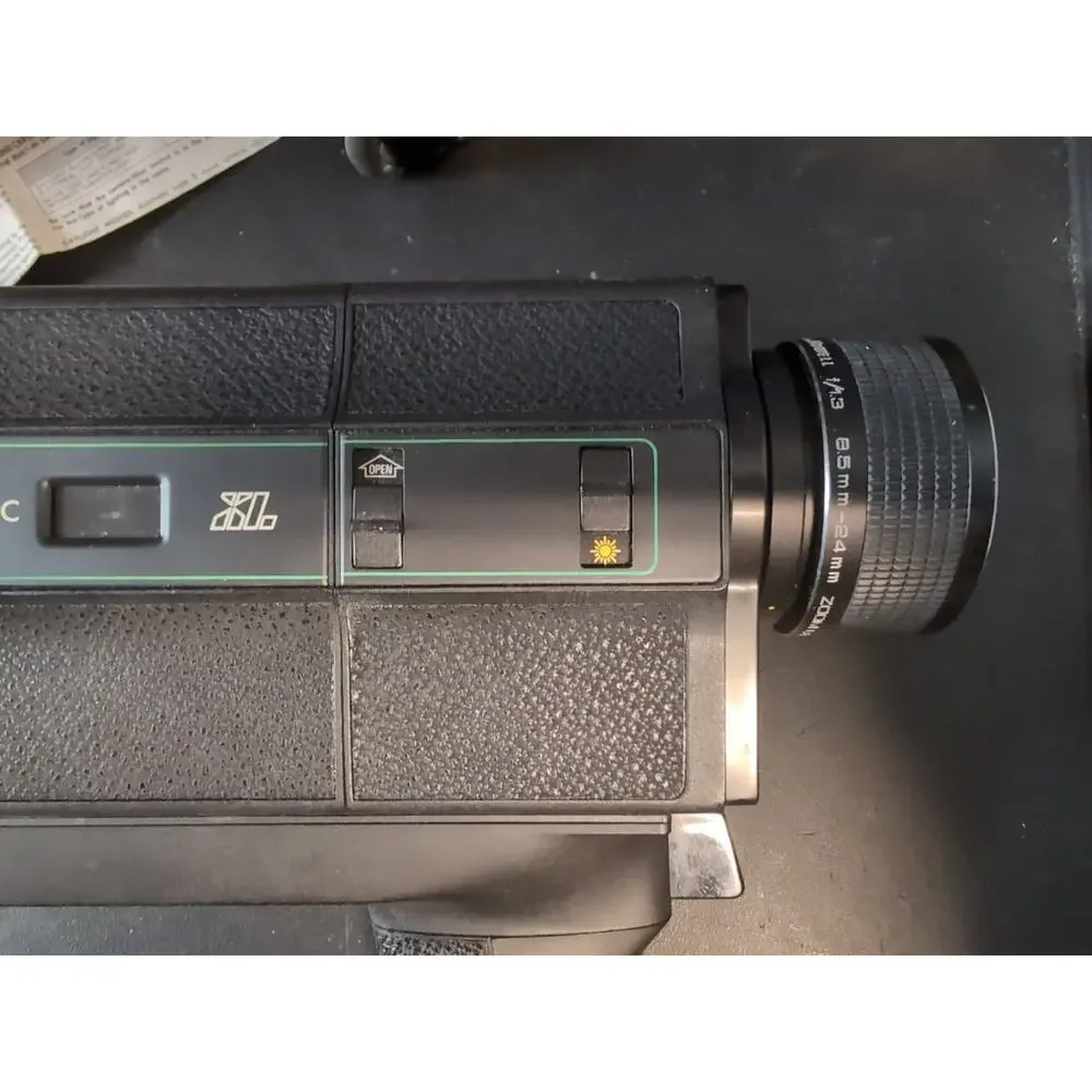 Bell & Howell SoundStar Filmosonic XL Movie Camera Model 1225 W/ Bag Untested